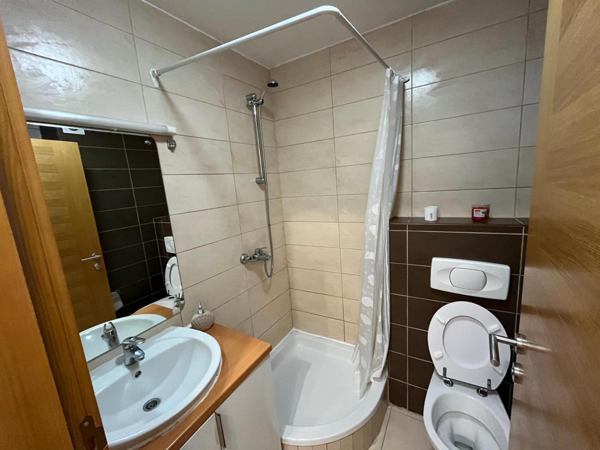 Apartman Mak Mostar Esterno foto